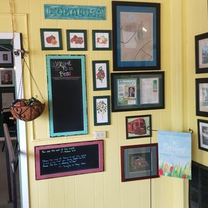 Bino's Seafood Restaurant